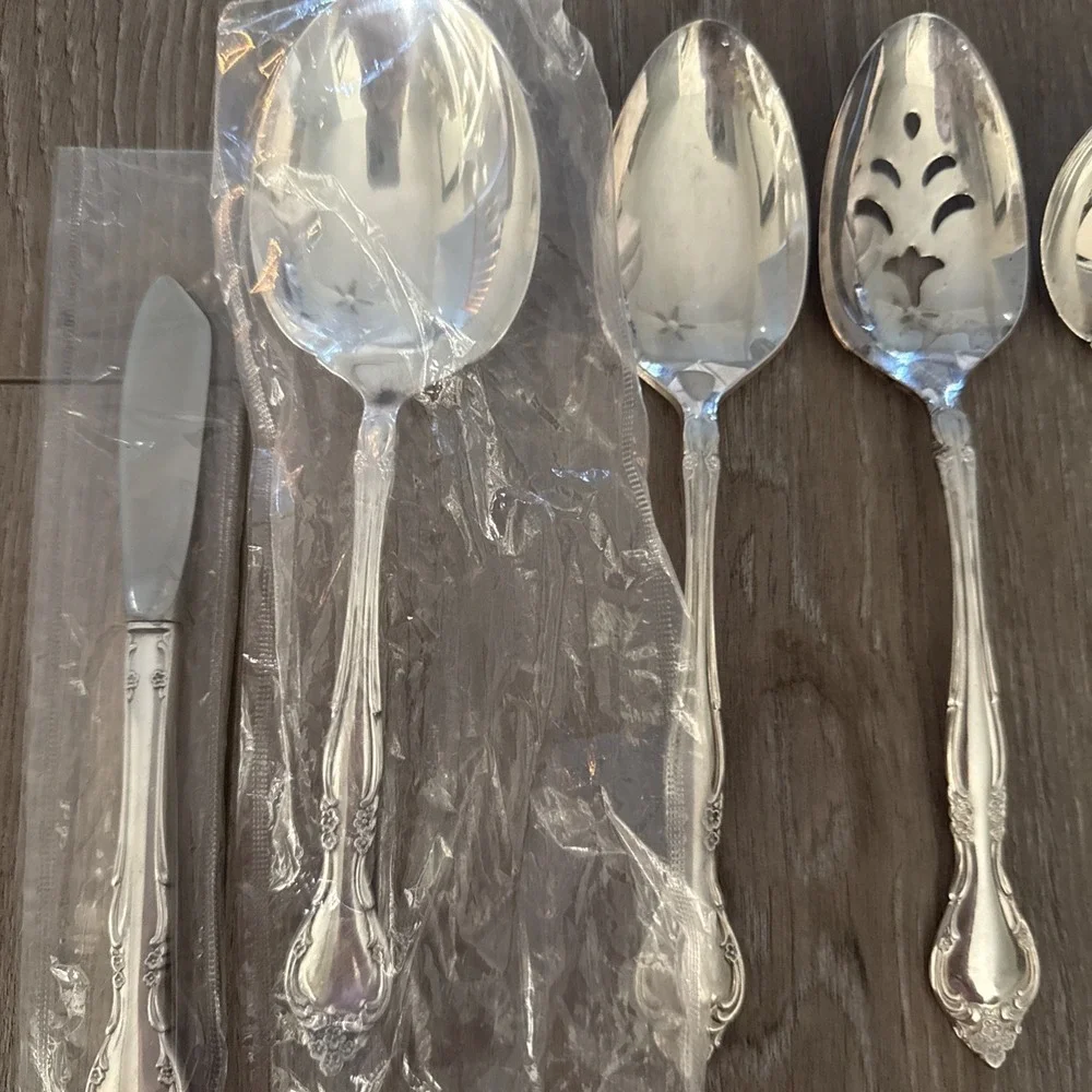 Oneida Community AFFECTION Silverplate 5 Piece Serving Set NEW